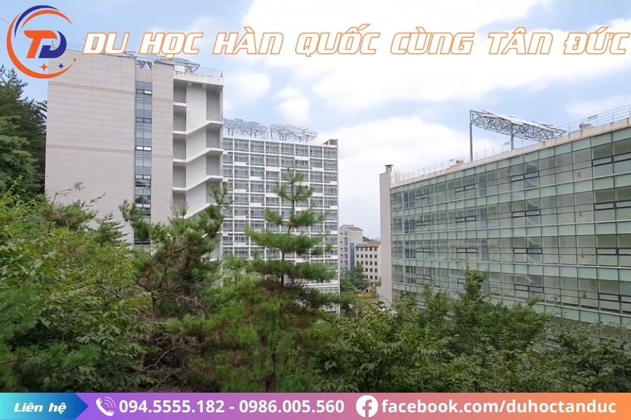 KTX Đại học Quốc Gia Pusan (Busan)